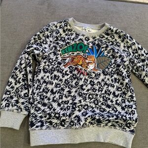 Kids Kenzie sweatshirt size 8